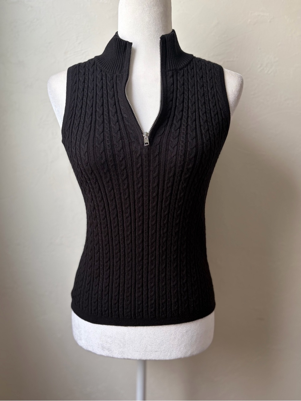 Industry NWT Black Cable Knit Half Zip Mock Neck Sweater Vest M